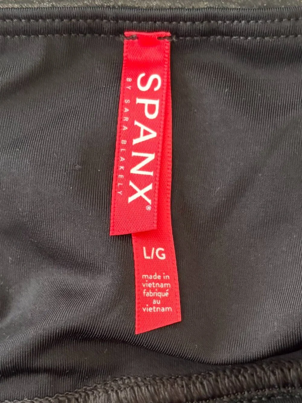 SPANXshape® Faux Leather Leggings Size Large